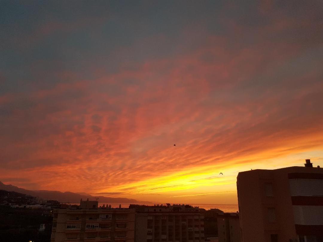 Luxury Studio Apartment 2 Night Minimum Stay Until June 31St!! Torrox Bagian luar foto