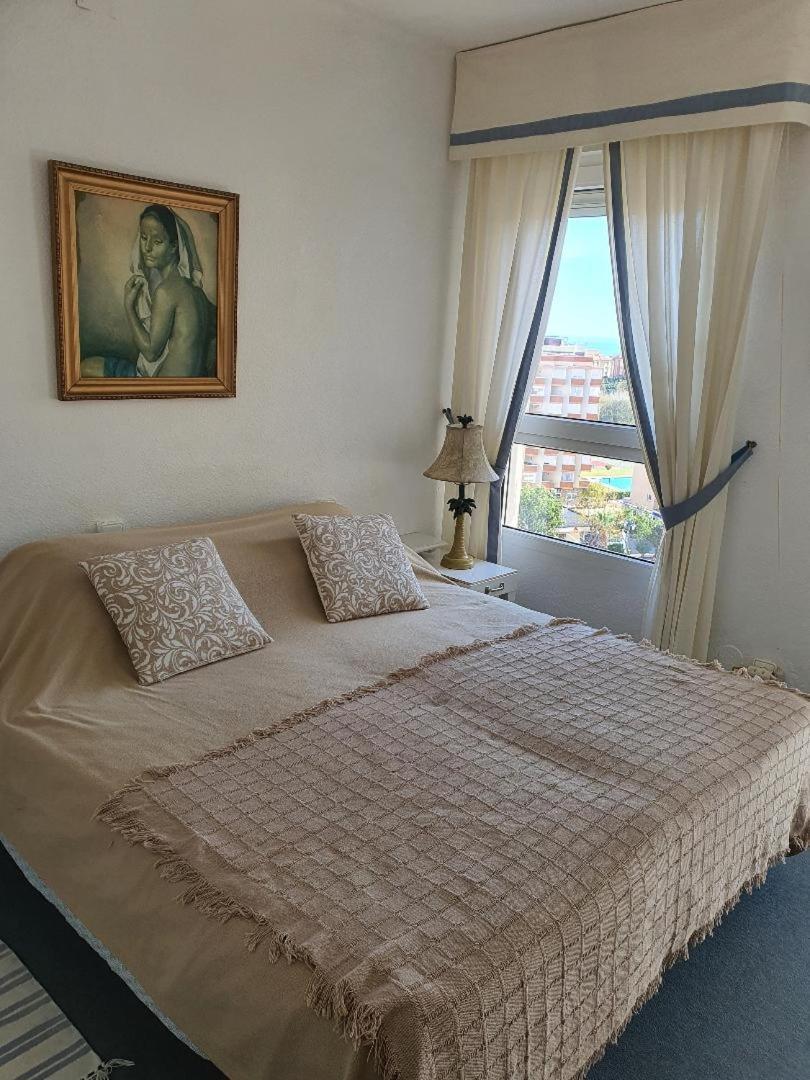 Luxury Studio Apartment 2 Night Minimum Stay Until June 31St!! Torrox Bagian luar foto